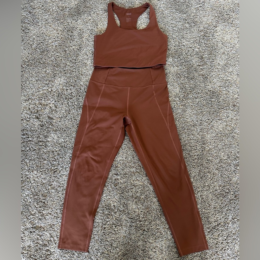 Girlfriend Collective Earth Compressive Set